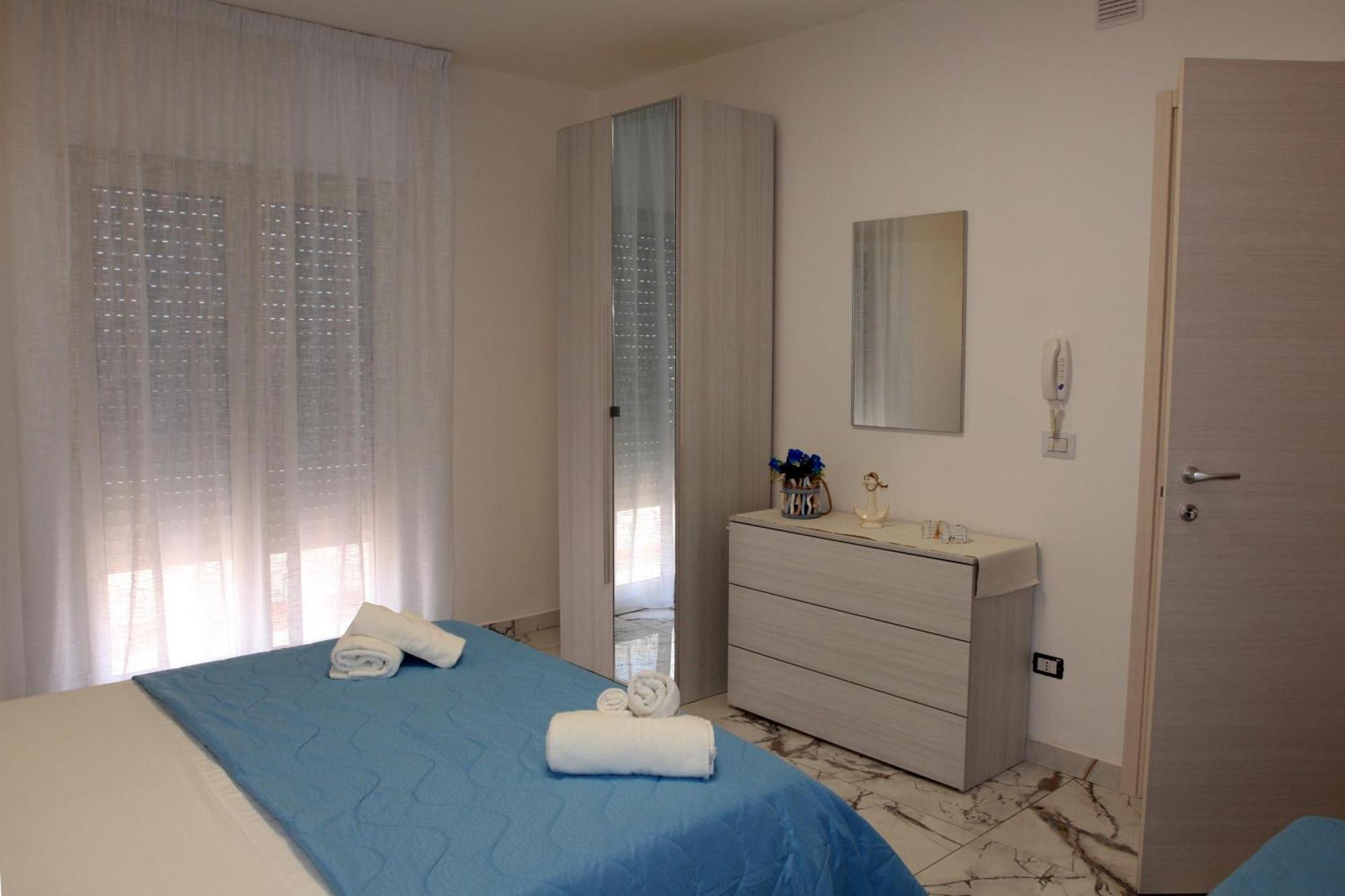 Pino Resort With Shared Pool Torre Lapillo Exterior foto