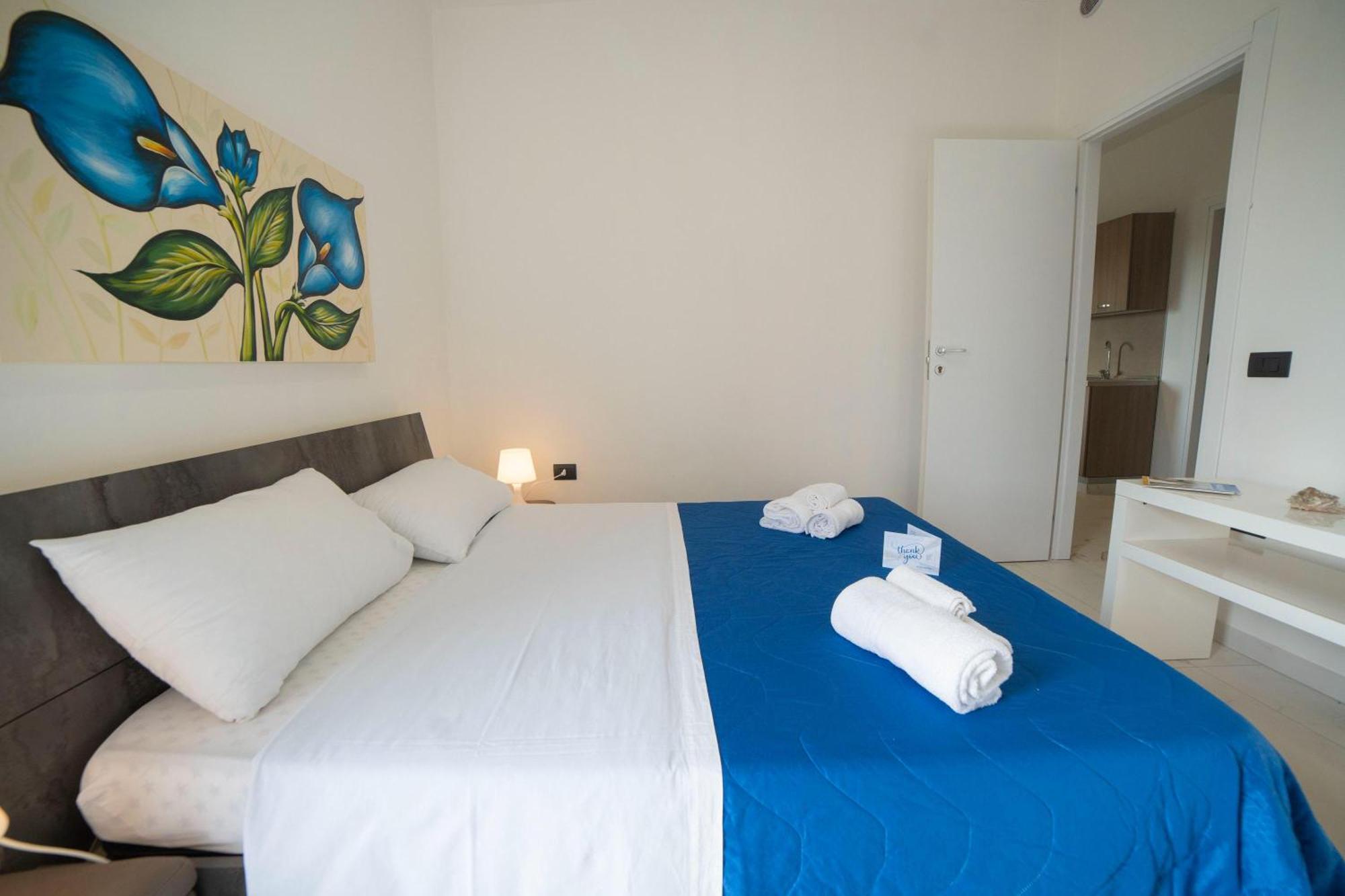 Pino Resort With Shared Pool Torre Lapillo Exterior foto
